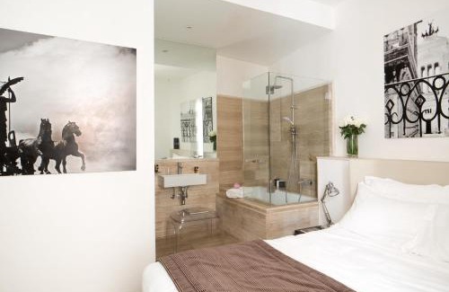 Rome City Centre Bed & Breakfast | Via Del Corso Home Roma