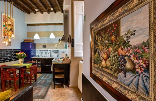 Rione VII Regola Apartment | Vicolo delle Grotte | Romantic apartment in Campo de' Fiori