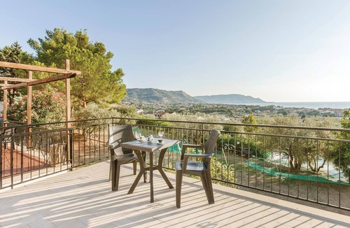 Castellabate Apartment | 1 bedroom accommodation in Castellabate SA