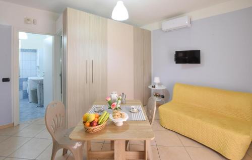 Diamante House | 1 Bedroom Amazing Home In Cirella