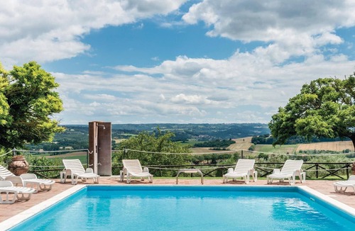 Castiglione del Lago Apartment | 1 bedroom accommodation in Castiglione d.Lago PG
