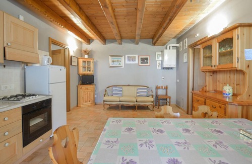 Loiano Apartment | 1 bedroom nice apartment in Loiano