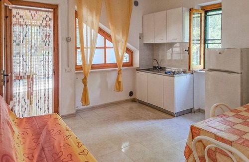 Defensola House | 1 bedroom nice home in Vieste
