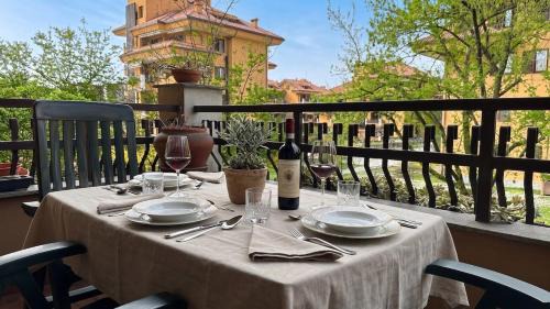 Peschiera Borromeo Apartment | [10 minuti dall'aeroporto] Linate Studio Flat