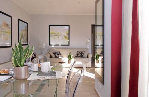 Rione IV Campo Marzio Apartment | 100 m² Apartment ∙ 2 bedrooms ∙ 5 guests