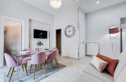 Rione III Colonna Apartment | 100 m² Apartment ∙ 2 bedrooms ∙ 7 guests