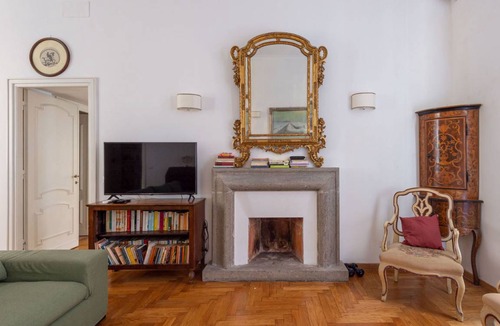 Rione VII Regola Apartment | 100 m² Apartment ∙ 2 bedrooms ∙ 4 guests