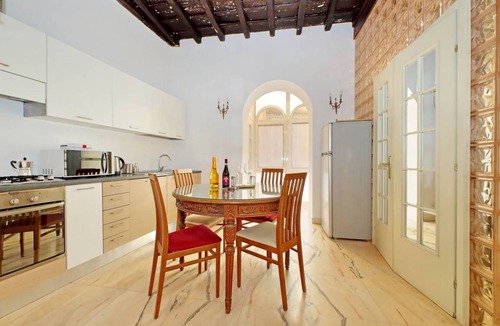 Trastevere Apartment | 100 m² Apartment ∙ 3 bedrooms ∙ 7 guests