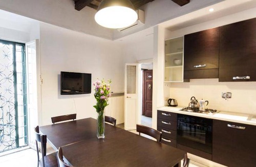 Trastevere Apartment | 100 m² Apartment ∙ 3 bedrooms ∙ 14 guests