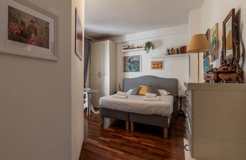 Vatican Apartment | 110 m² Apartment ∙ 2 bedrooms ∙ 4 guests