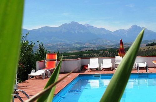 Citta Sant'Angelo House | 110 m² House ∙ 3 bedrooms ∙ 6 guests