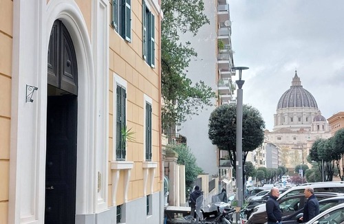 Vatican Apartment | 120 m² Apartment ∙ 4 bedrooms ∙ 8 guests