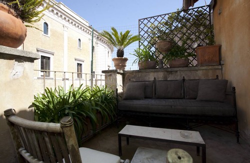 Rione VI Parione Apartment | 120 m² Apartment ∙ 2 bedrooms ∙ 4 guests