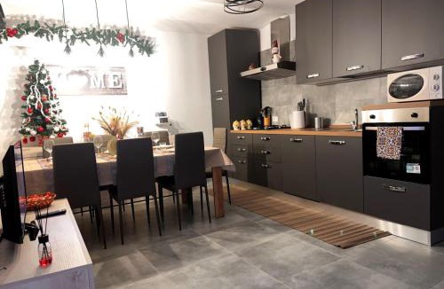 Ovindoli House | 1375 Suites