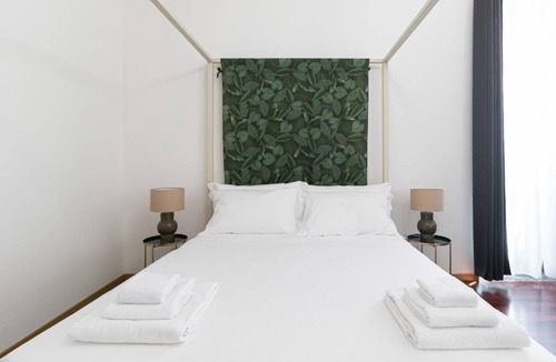 Rione III Colonna Apartment | 150 m² Apartment ∙ 4 bedrooms ∙ 10 guests