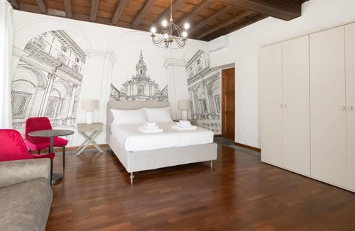 Rione III Colonna Apartment | 150 m² Apartment ∙ 4 bedrooms ∙ 10 guests