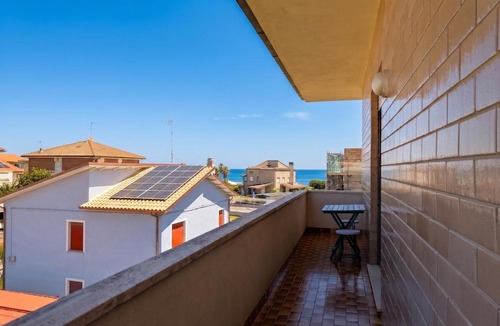 San Tommaso Tre Archi Apartment | -150m dal mare- balcone, WiFi, parcheggio, 6 posti letto