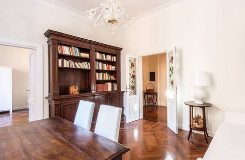 Vatican Apartment | 160 m² Apartment ∙ 4 bedrooms ∙ 7 guests