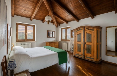 Castelraimondo Villa | 165 m² Villa ∙ 5 bedrooms ∙ 12 guests
