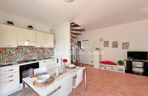 Numana Villa | 169 - Residence ADAMO ed EVA - Villetta bilocale con terrazzo, GIARDINO E CLIMA, SPIAGGIA "WHITE BEACH CLUB" E MINICLUB INCLUSI