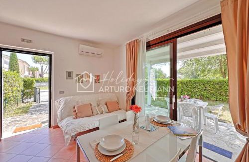 Numana Villa | 169 - Residence ADAMO ed EVA - Villetta bilocale con terrazzo, GIARDINO E CLIMA, SPIAGGIA "WHITE BEACH CLUB" E MINICLUB INCLUSI