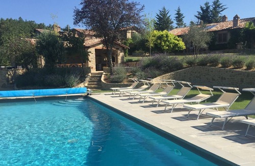 Citta di Castello Villa | 17th Century villa with six beds and baths, pool & complete privacy