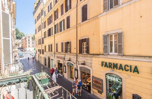 Rione IV Campo Marzio Apartment | 180 m² Apartment ∙ 4 bedrooms ∙ 7 guests