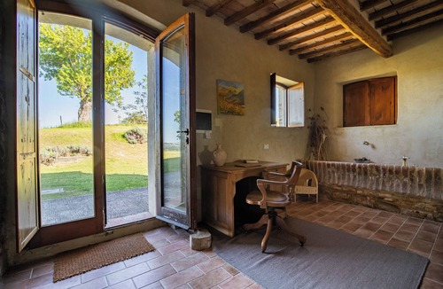 Pergola Villa | 18th-century Farmhouse with stunning 360° views with private pool, sleeping 8