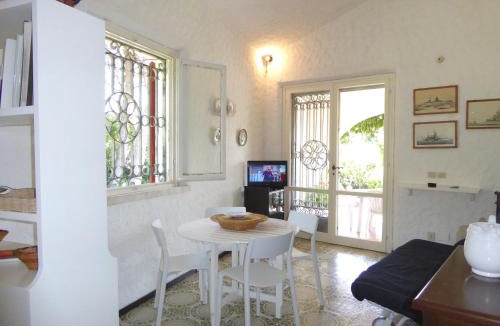 Villaggio Taunus Apartment | 197 - Villetta a schiera trilocale al Taunus, con portico e ampio giardino di mq 400 - climatizzata SPIAGGIA INCLUSA