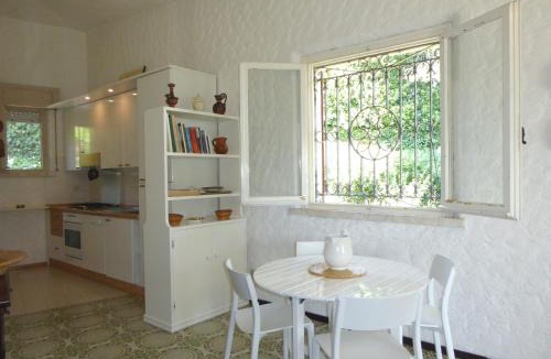 Villaggio Taunus Apartment | 197 - Villetta a schiera trilocale al Taunus, con portico e ampio giardino di mq 400 - climatizzata SPIAGGIA INCLUSA