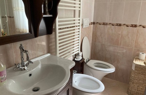 Nocera Umbra Apartment | 2 Bedroom Apartment in Nocera Umbra