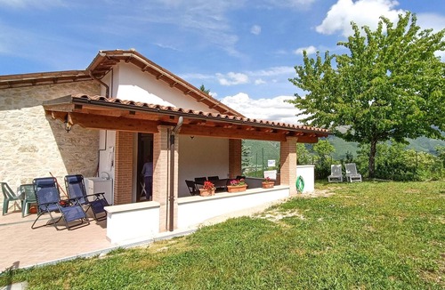 Preci House | 2 bedroom awesome home in Preci