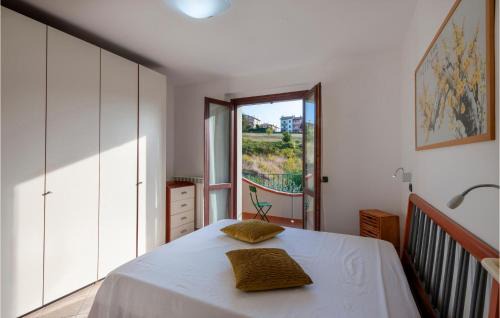 San Costanzo Apartment | 2 Bedroom Gorgeous Apartment In San Costanzo
