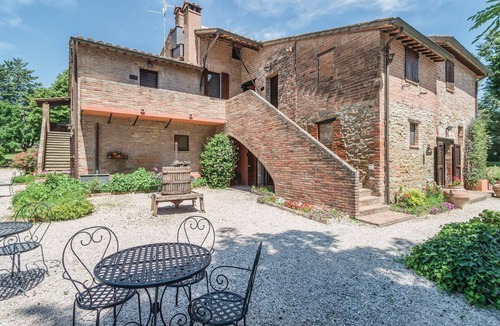 Castiglione del Lago Apartment | 2 bedroom accommodation in Castiglione d.Lago PG