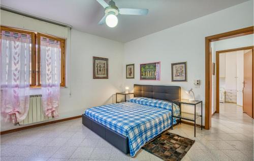 Marina di Grosseto Apartment | 2 Bedroom Lovely Apartment In Grosseto