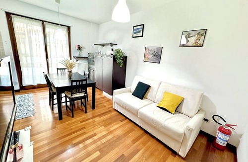 Pescara Apartment | 2 steps from the sea with terrace, double air conditioner - sleeps 4