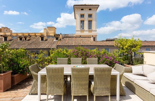 Rome City Centre Apartment | 210 m² Apartment ∙ 4 bedrooms ∙ 8 guests