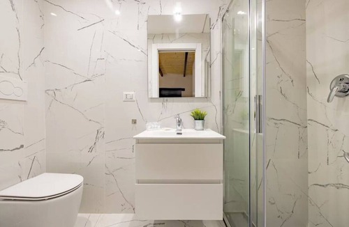 Casoretto Apartment | 2CLI19 [Cathedral-Loreto] Elegant Central