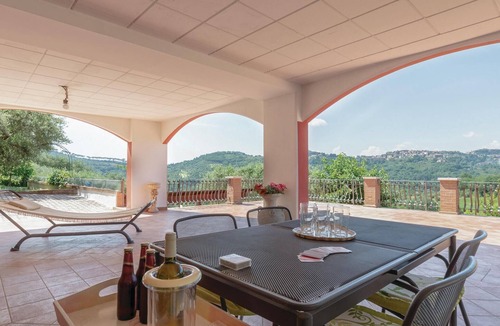 Montelaguardia Apartment | 3 bedroom accommodation in Perugia -PG-