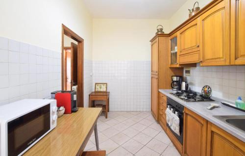 Portole Apartment | 3 Bedroom Amazing Apartment In Portole