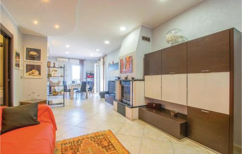 Torre a Mare Apartment | 3 Bedroom Nice Apartment In Bari