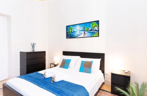 Pescara Apartment | 3 Esclusive Suite con Balconi a 2 passi dal Mare, Pescara Centro, Parcheggio Pubblico a 500m