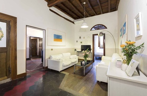 Rione VI Parione Apartment | 350 m² Apartment ∙ 4 bedrooms ∙ 8 guests