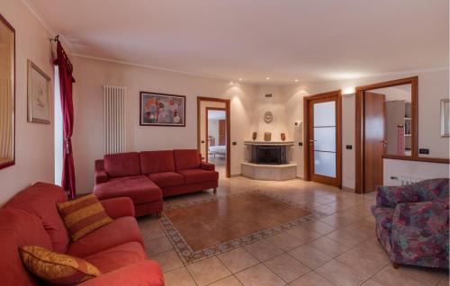Nerola Apartment | 4 Bedroom Awesome Apartment In Nerola