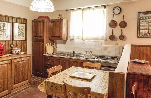 Partina House | 4 bedroom stunning home in partina ar