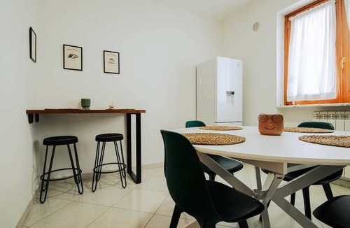 Casavatore Apartment | 4 km from Airport, Private parking Elowen
