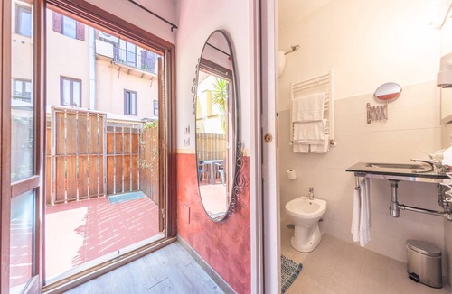 Rione VII Regola Resort | 40 m² Private room ∙ 2 bedrooms ∙ 4 guests