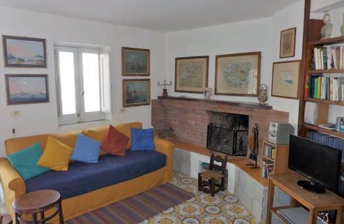 Ischia Porto Apartment | 45 m² Apartment ∙ 2 bedrooms ∙ 5 guests