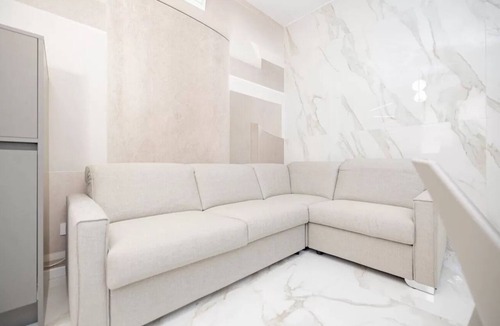 Zona Risorgimento Apartment | 4CO4 [Cathedral] Luxurious Large Central