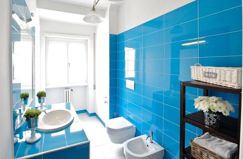 Vatican Apartment | 5 bedrooms, 1 kitchen, 2 bathrooms with shower box